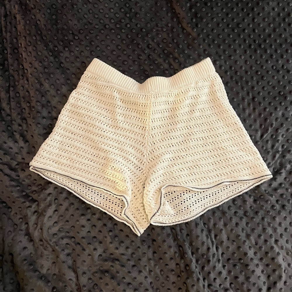 Beach Cream Knit Shorts
